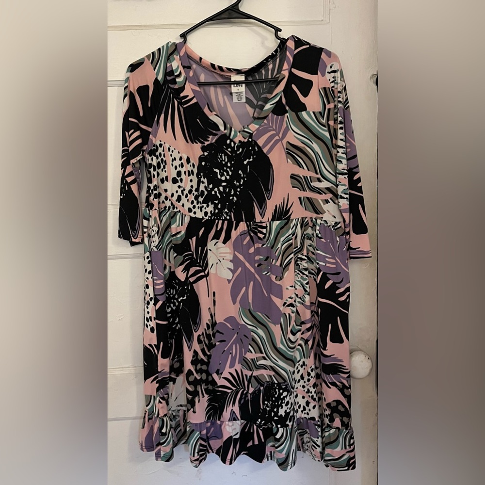 Sew in love pink/purple 3/4 length sleeved dress